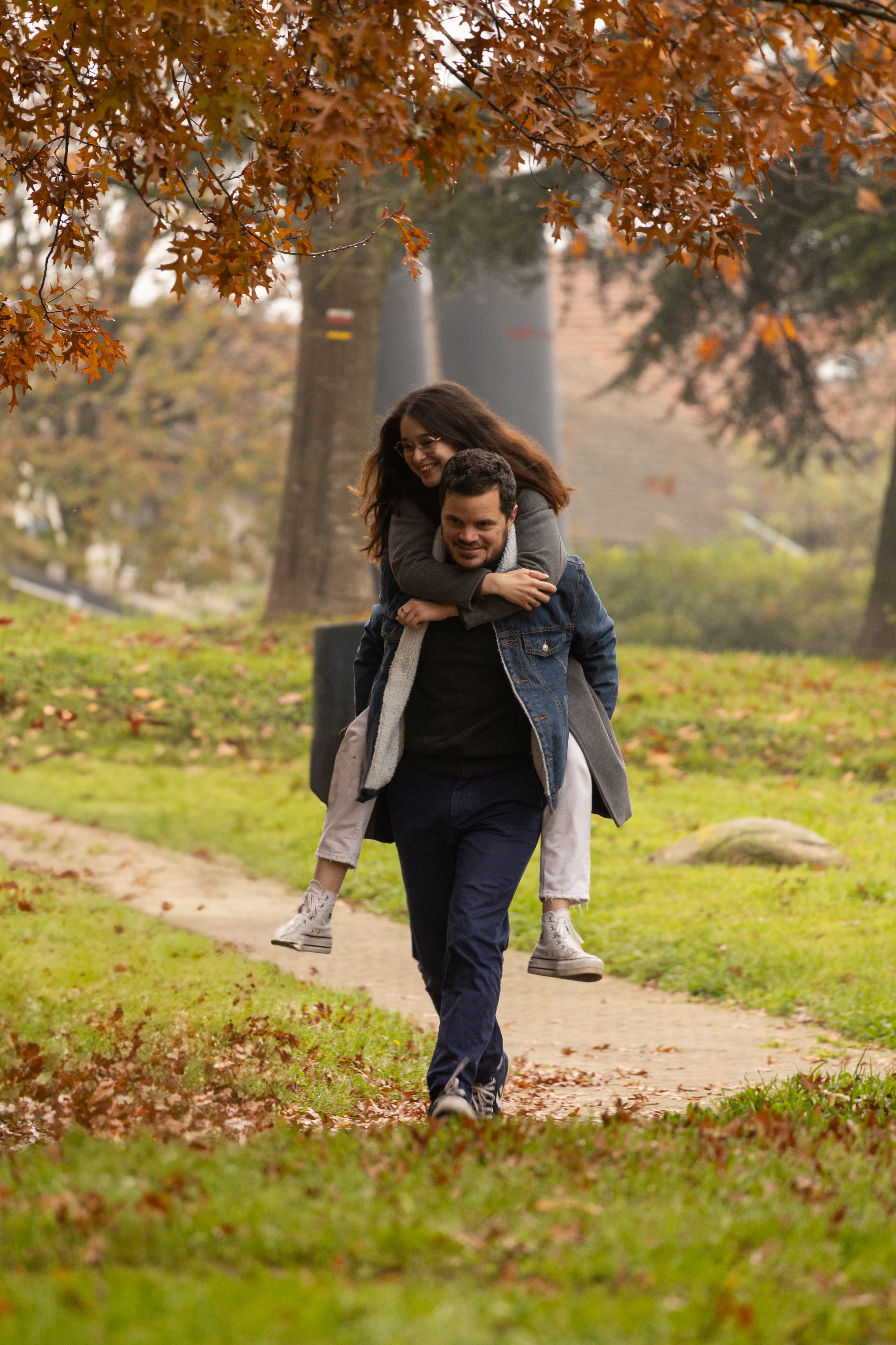 Léa & Guillaume Automne - Â dos